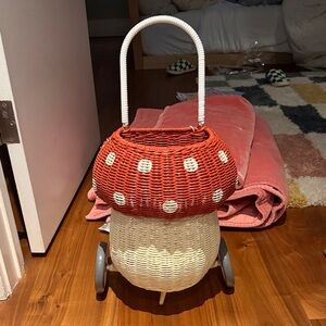 OLLI ELLA RATTAN MUSHROOM CADDY / Kids rolling basket